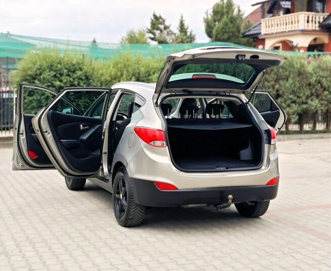 Hyundai ix35 Klima Alu Hak 4 x 4 Nowy Sącz - zdjęcie 11