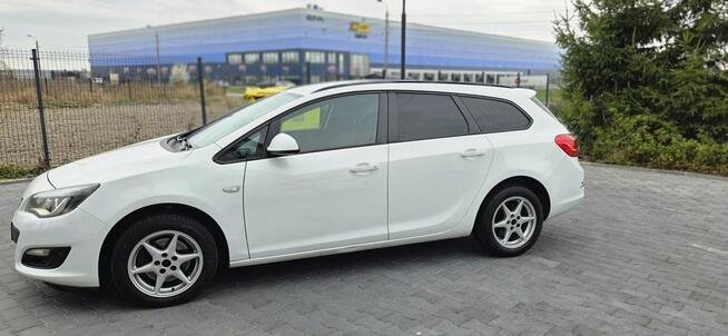 Opel Astra- 1.6 diesel- 2014r. Grodzisk Mazowiecki - zdjęcie 11