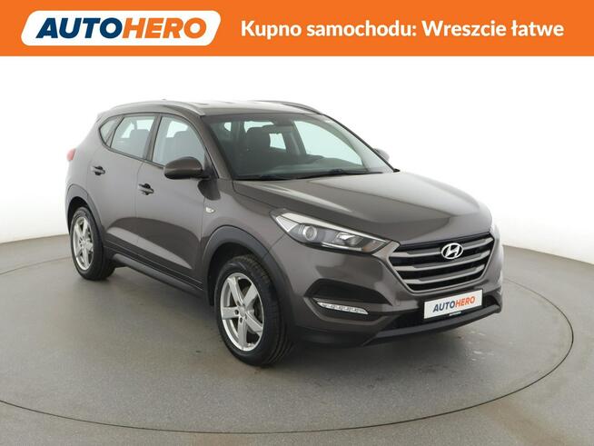 Hyundai Tucson manual klimatyzacja pdc navi kamera Warszawa - zdjęcie 10