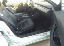 Tesla Model 3 2020, 4x4, uszkodzony tył Słubice - zdjęcie 7