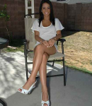 Szczera, uczciwa kobieta poszukująca prawdziwej miłości.