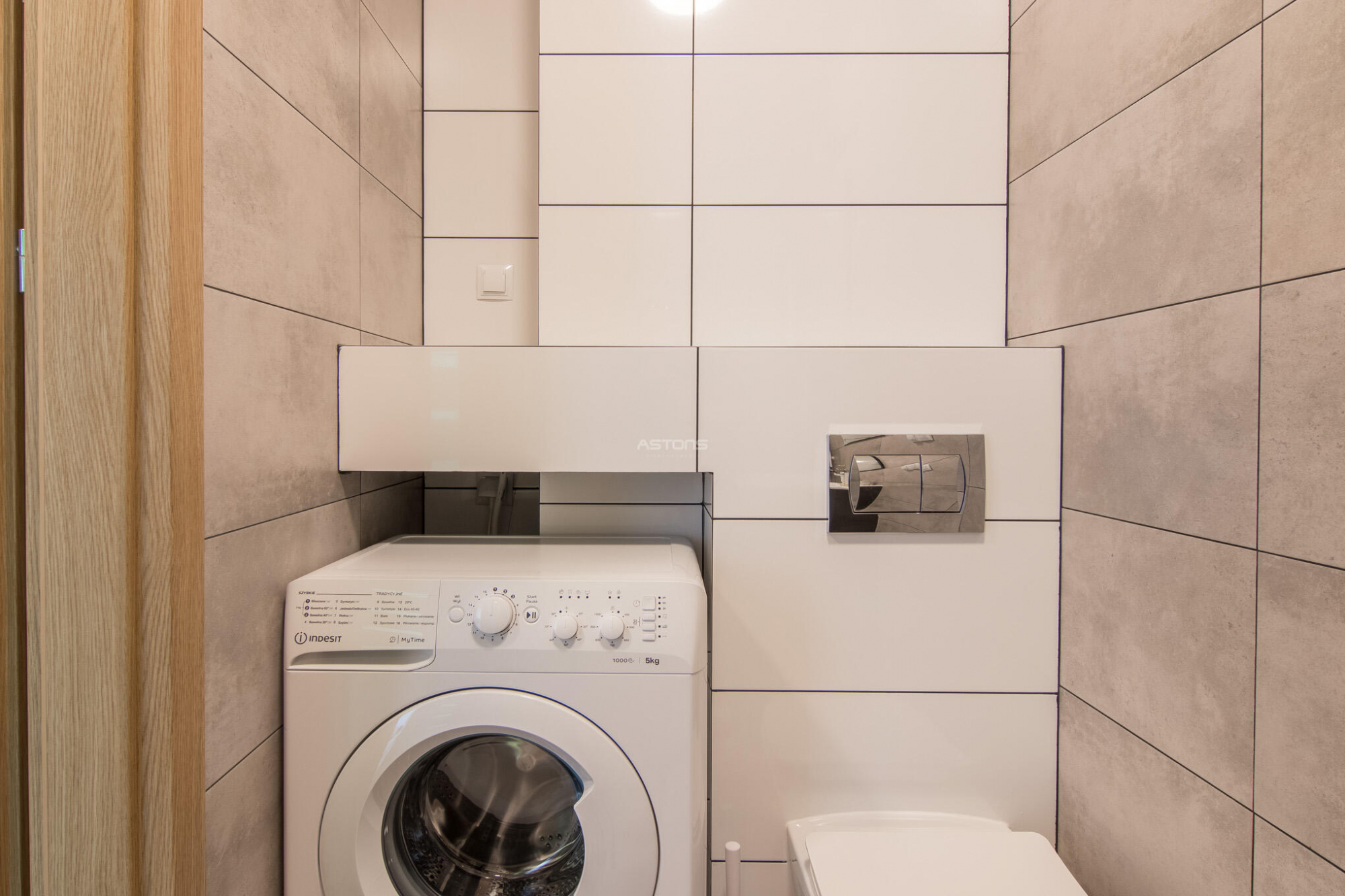 WYGODNE KAMERALNE MIESZKANIE! Nowe Miasto - zdjęcie 9