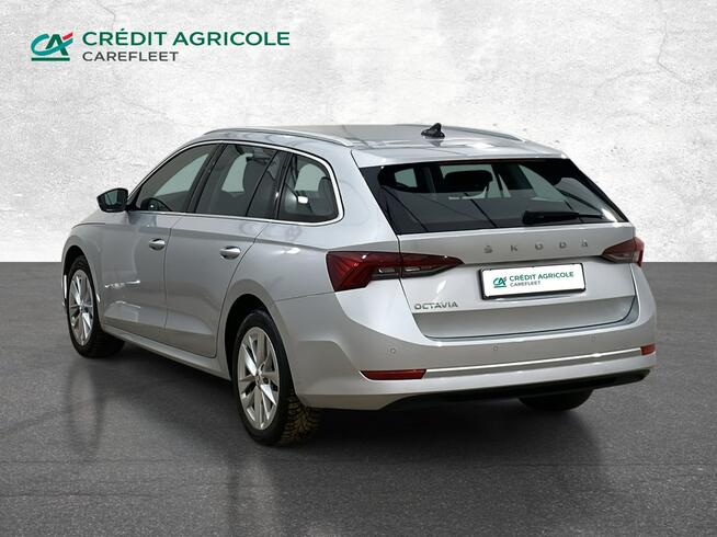 Skoda Octavia 2.0 TDI Ambition Kombi Warszawa - zdjęcie 7