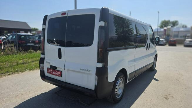 Opel Vivaro 9 Osobowy Long Klima Lębork - zdjęcie 4