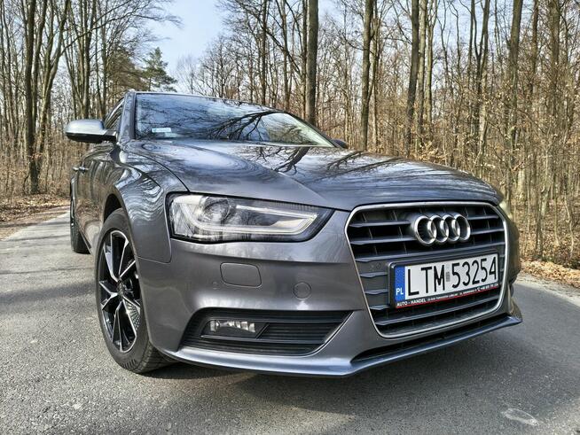 Audi A4 B8 Avant PoLift Xenon 2.0 TDI 2013r. Tomaszów Lubelski - zdjęcie 1