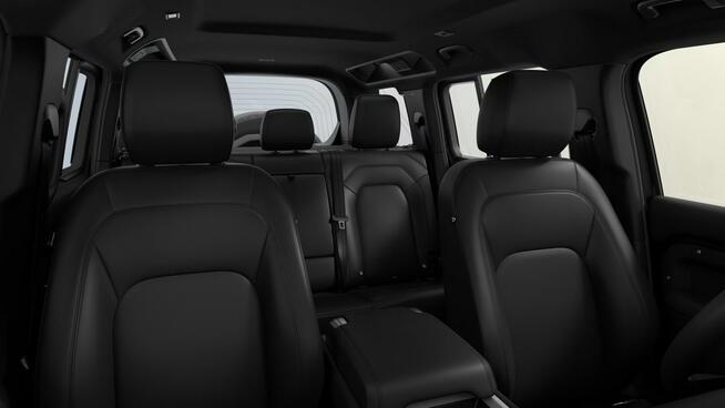 Defender 3.0D I6 250 PS AWD X-Dynamic SE 110 / Salon Polska Łódź - zdjęcie 7