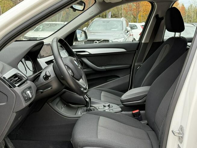 BMW X1 sDrive18i aut, Salon Polska! 1 właściciel! Pęcice - zdjęcie 11