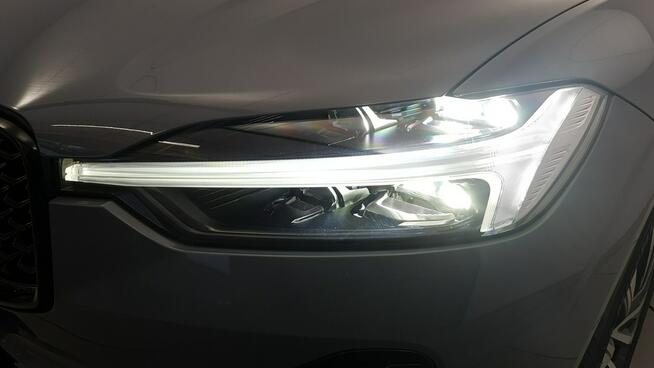 Volvo XC 60 B4 D AWD Plus Dark! Z Polskiego Salonu! Faktura VAT! Warszawa - zdjęcie 10