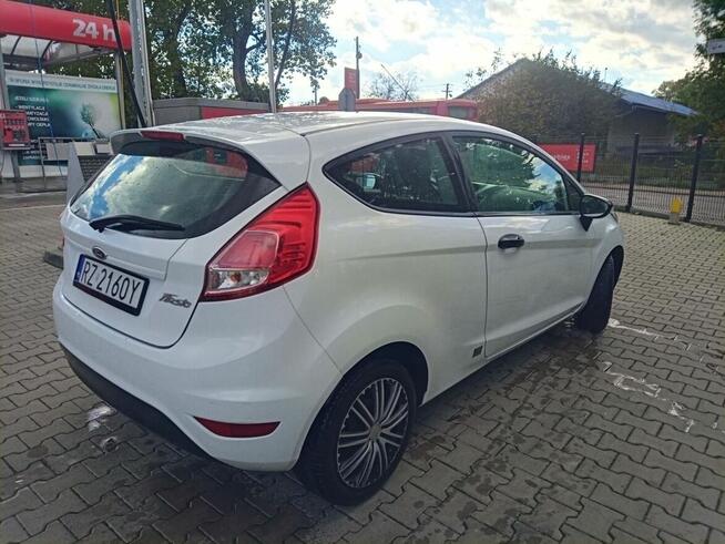 Ford Fiesta 2016 r. sprzedam Rzeszów - zdjęcie 10