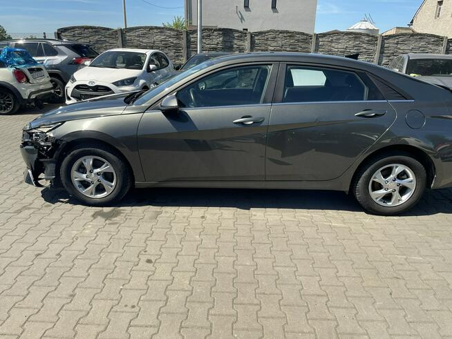 Hyundai Elantra 1.6l LED Kamera Podgrzewanie Klimatronik Gliwice - zdjęcie 6