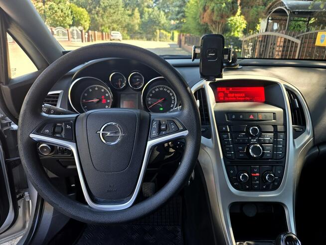 Opel Astra HB 1.6 Benz. 115KM 2010r Tempomat, Grzane Fotele, Manual Tychy - zdjęcie 12