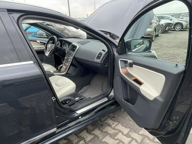 Volvo XC 60 Inscription D4 AWD Automat Skóra Podgrzewanie 190KM Gliwice - zdjęcie 8