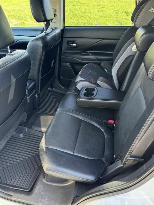 Mitsubishi Outlander 3 2.0 hybryda plug in Kraków - zdjęcie 11