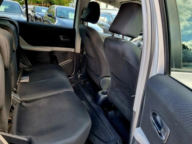 Toyota Yaris Serwis Multifunkcja CLimatronic Zarejestrowany! Szczecin - zdjęcie 12