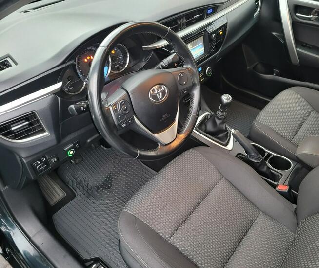 Toyota Corolla 98 tys km przebiegu/ instalacja LPG Toruń - zdjęcie 11