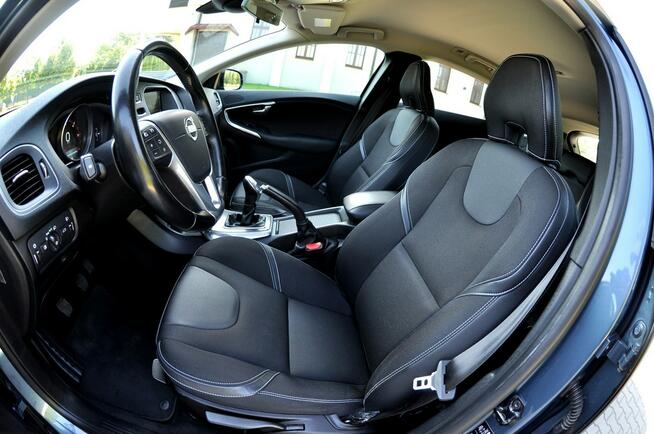Volvo V40 1,6Hdi 115KM Digital Kamera Navi  Parktronik Płock - zdjęcie 7