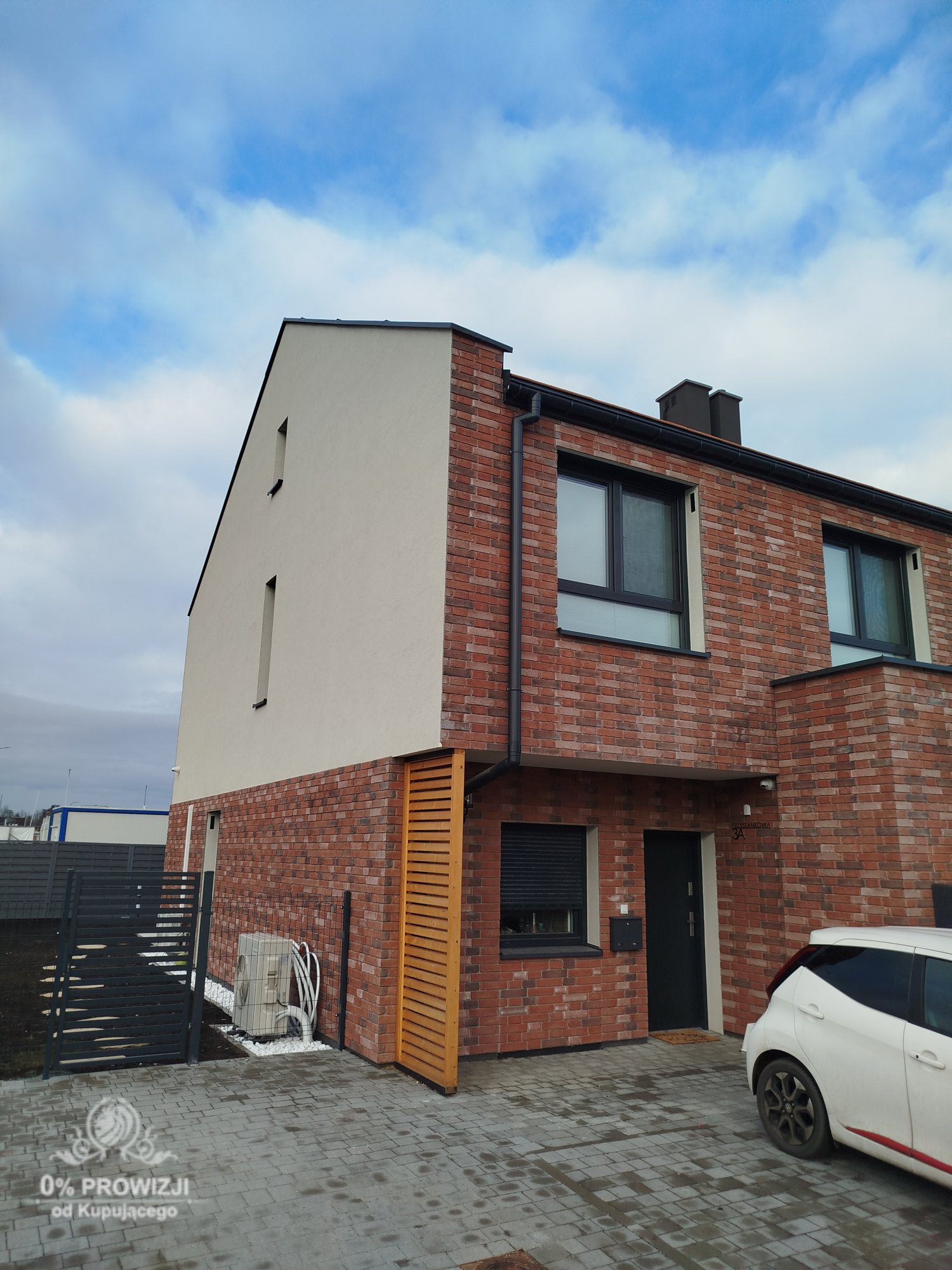 /Piękny domek w dobrej lokalizacji z ogrodem/garaż dwustanowiskowy Bielany Wrocławskie - zdjęcie 3