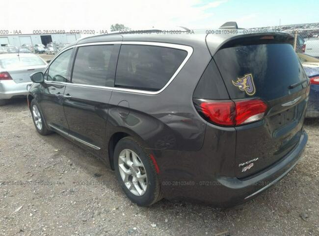 Chrysler Pacifica 2019, 3.6L, TOURING L, po gradobiciu Warszawa - zdjęcie 3