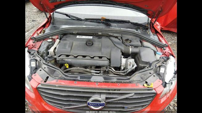 Volvo XC 60 R-DESIGN / AWD / T6 / niski przebieg Chwaszczyno - zdjęcie 10