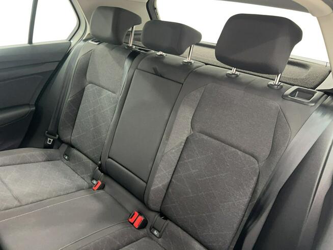 Volkswagen Golf VIII 1.0 eTSI Life DSG Hatchback Warszawa - zdjęcie 12