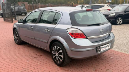 Opel Astra Sade Budy - zdjęcie 11