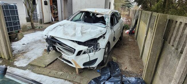 Volvo V60 2011 163KM 2.0 Diesel Uszkodzony Grunwald - zdjęcie 9