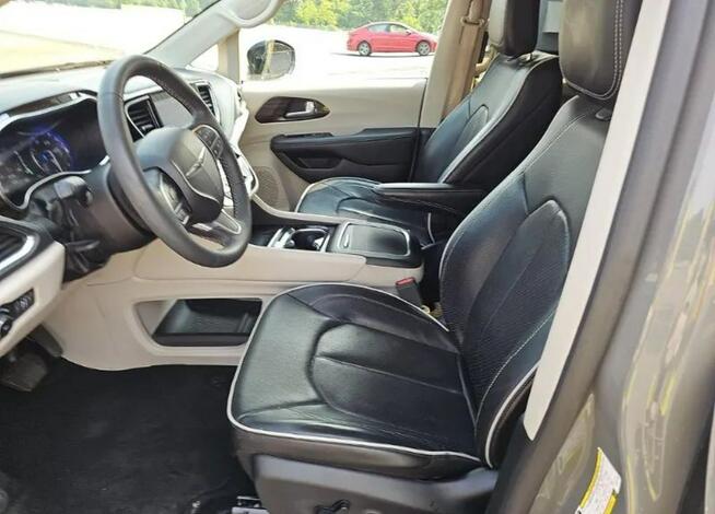 Chrysler Pacifica LIMITED / AWD / niski przebieg Cieszyn - zdjęcie 7