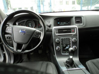 sprzedam ładne VOLVO V60 1.6 B 150KM STAN WZOROWY POLECAM Lublin - zdjęcie 8