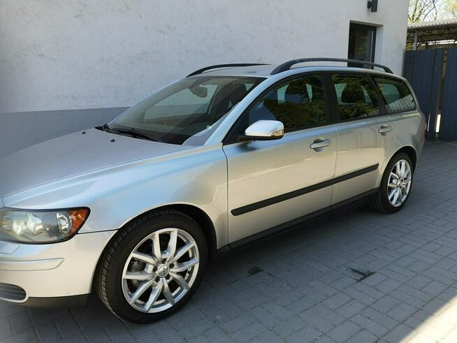 Volvo V50 1.8 125KM Klimatronic   Alu 17 Xenony  Serwis Strzegom - zdjęcie 10