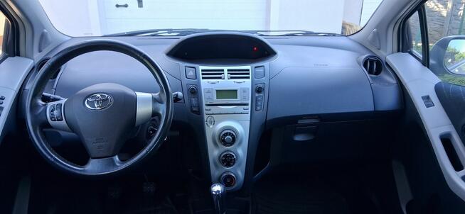 Sprzedam Toyota Yaris 1,3 Sława - zdjęcie 4