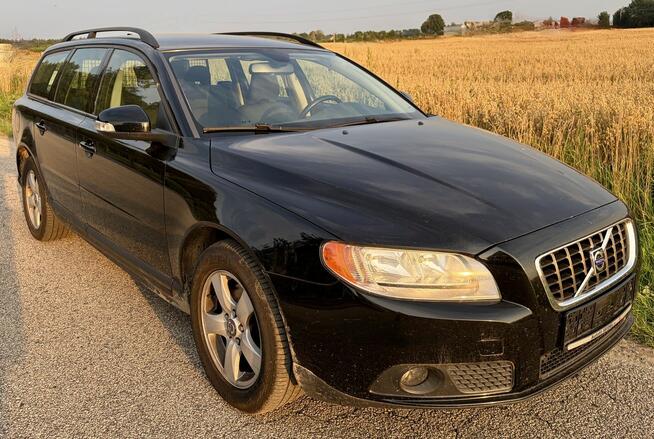 VOLVO V70 2.0d - SERWIS DO KOŃCA - Bezwypadkowy Legionowo - zdjęcie 5