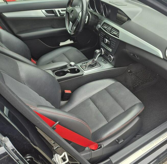 Mercedes C 350 AMG Line gwint alu 19 full opcja Kraków - zdjęcie 11