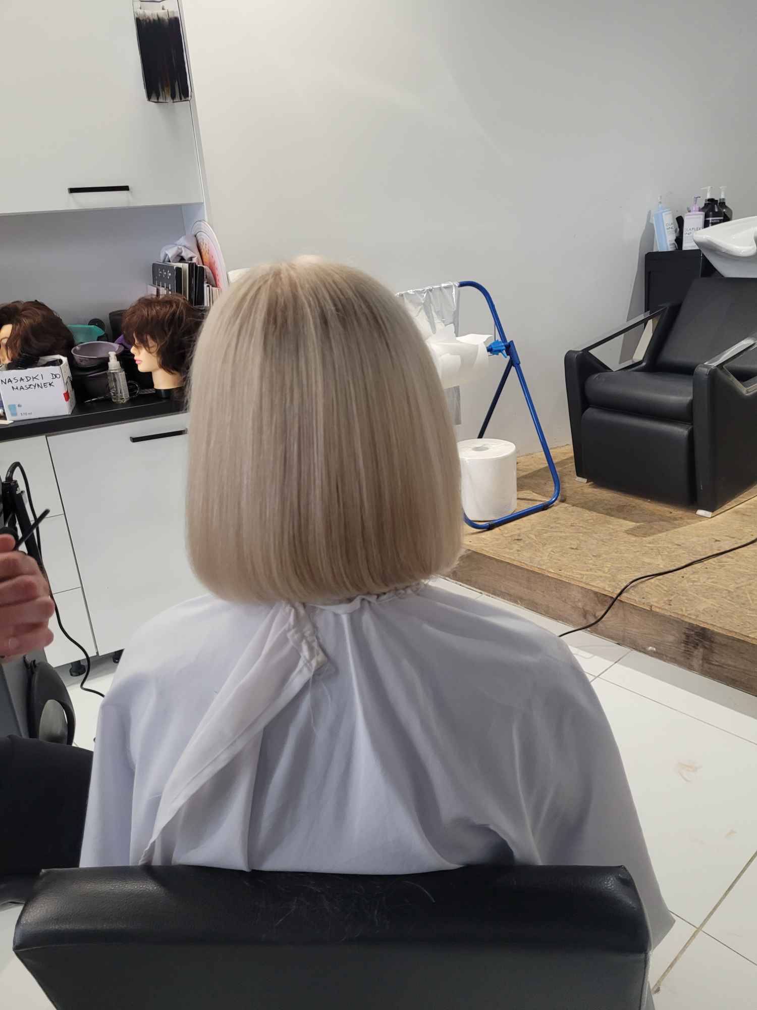 Usługi fryzjerskie Katowice - zdjęcie 11