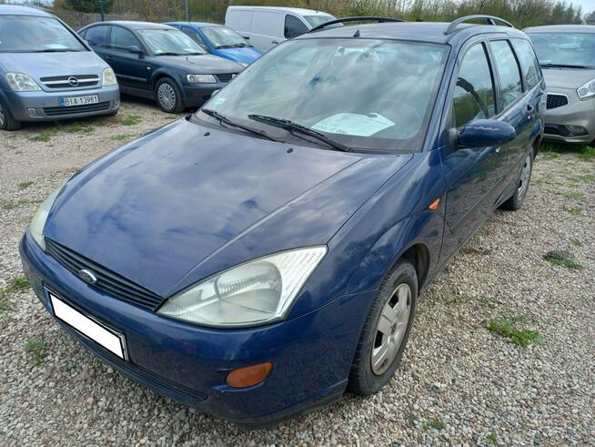 Ford Focus 1.6 benzyna kombi hak TANIO Fasty - zdjęcie 3