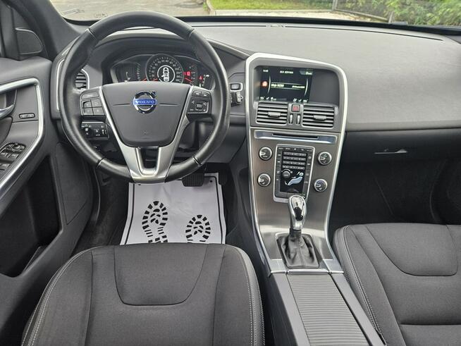 Volvo XC 60 2.0 diesel 5 cylindrów* 100% Dealer Serwis* Rok GWARANCJI Opoczno - zdjęcie 9