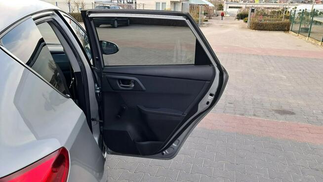 Toyota Auris 1.8 Hybryda Kamera Klimatronik możliwa ZAMIANA Rawa Mazowiecka - zdjęcie 12