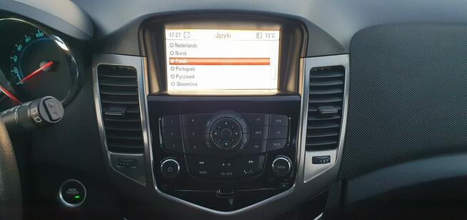 Chevrolet Cruze Oryginalny lakier/ Czujniki parkowania/Tempomat Przyszowice - zdjęcie 9