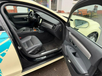 Volvo V90 2.0-198KM  Lift Bogate wyposażenie Okleina- kolor czarny Syców - zdjęcie 10
