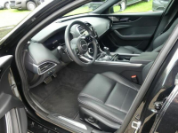 Jaguar XE P300 AWD 300R Sport MAXTON DESIGN Matrix-LED Head-up-Display Dąbrówka Wielka - zdjęcie 3