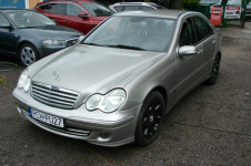 Mercedes C 220 2,2 CDI 136 KM