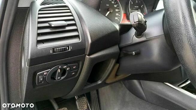 BMW Seria 1 116d DPF Edition Lifestyle Lipowe - zdjęcie 12