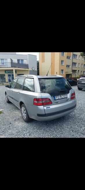 Syndyk sprzeda Fiat Stilo 2006 r. Śrem - zdjęcie 6