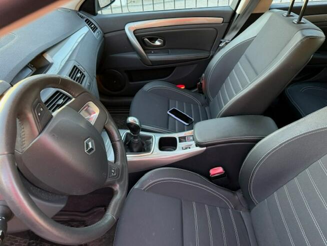 Renault Laguna niski przebieg * zadbana *ładny stan* Chełm Śląski - zdjęcie 12