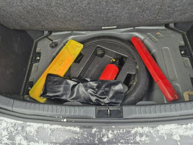 Toyota Yaris Poleasingowe.pl Komorniki - zdjęcie 9