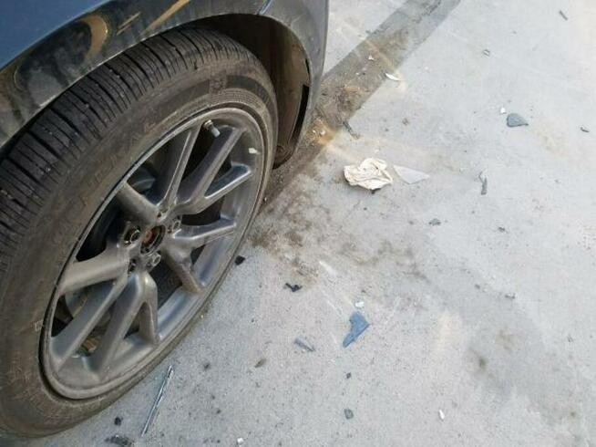 Tesla Model 3 2018, Long Range, 4x4 porysowany lakier Warszawa - zdjęcie 5