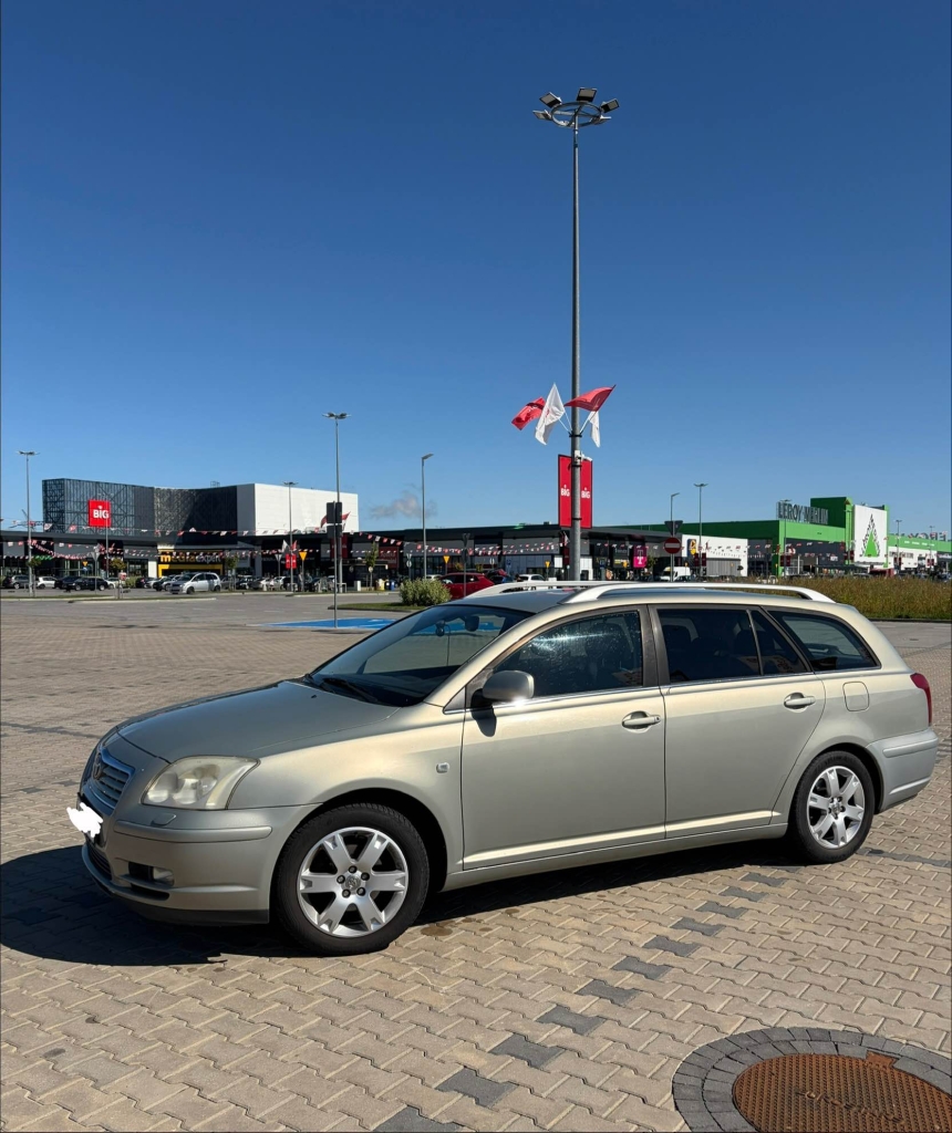 Toyota Avensis 2005 Koszalin - zdjęcie 2