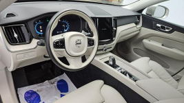 Volvo XC 60 B4 B Plus Bright aut  ! Z Polskiego Salonu ! Faktura Vat ! Warszawa - zdjęcie 9