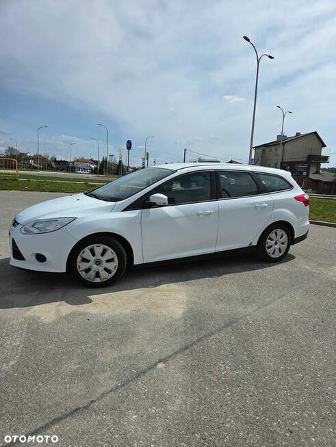 Ford Focus 1.6 TDCi Trend Kielce - zdjęcie 9