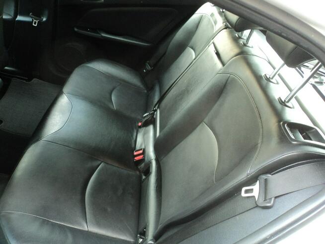 sprzedam TOYOTE PRIUS 1.8 HYBRYDA+GAZ 2x komp.opon L+z Lublin - zdjęcie 8