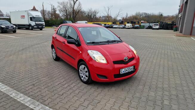 Toyota Yaris 5 Drzwi Z Niemiec Klimatyzacja Opłacona Rawa Mazowiecka - zdjęcie 3